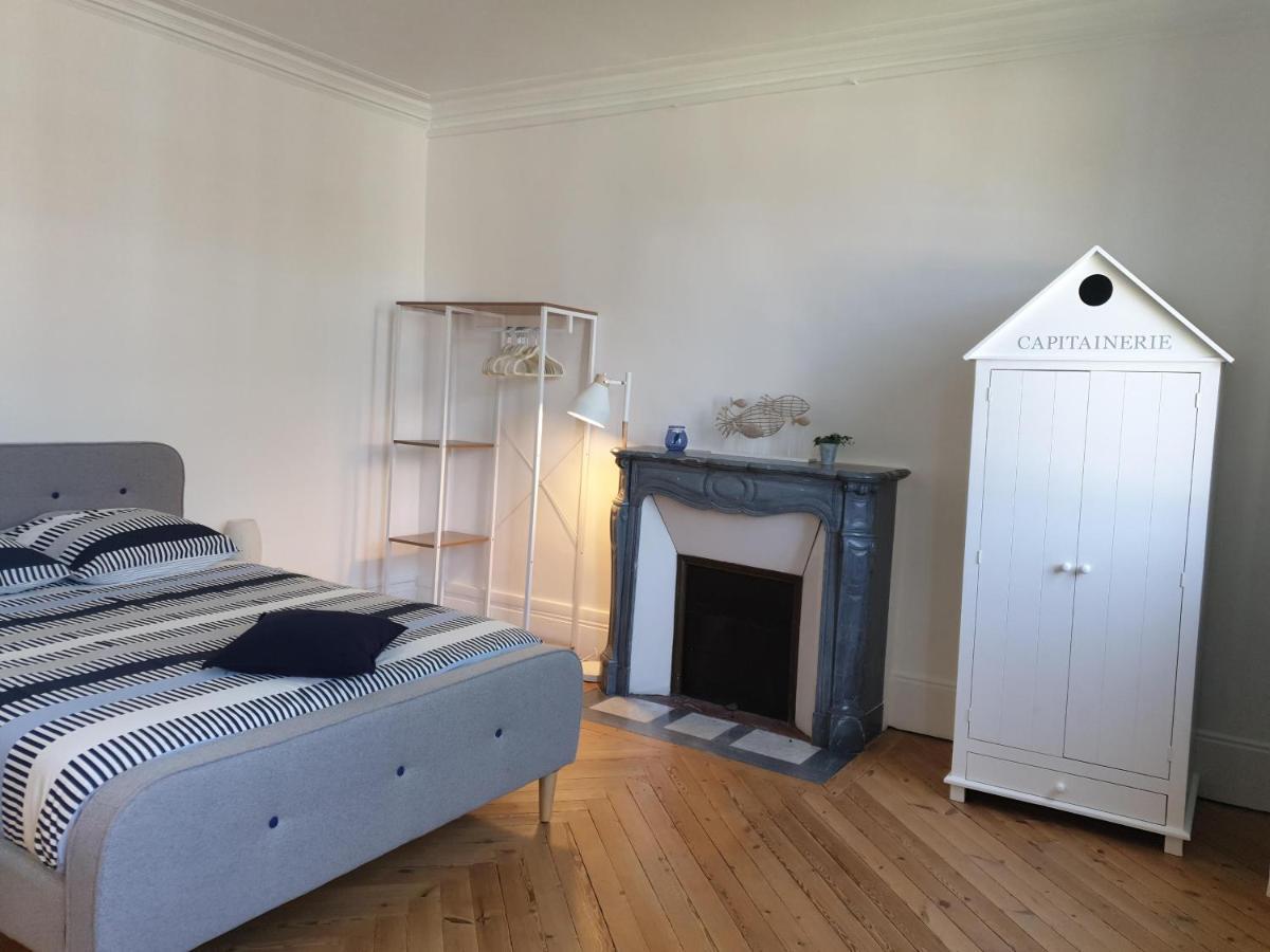 Ferienhaus Les Volets Bleus De Les Roses *